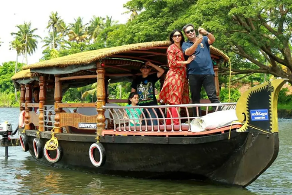 Beautiful Kerala Couple Tour Packages From Delhi